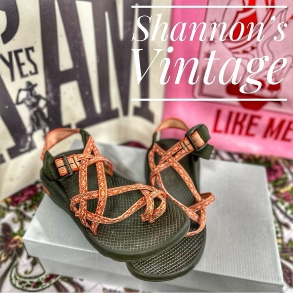 Chaco Classic women’s sz 7 sandals